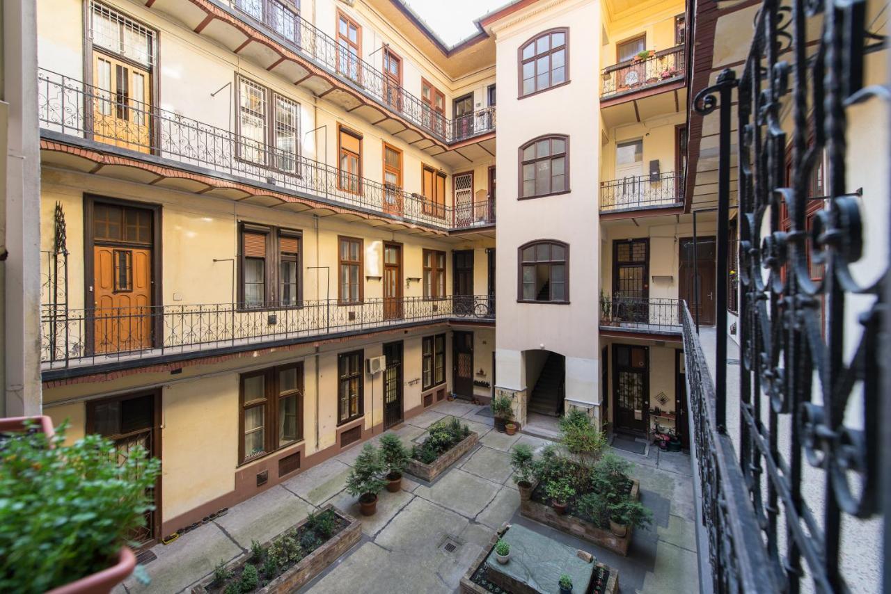 Venus Apartments - City Park I Budapest Eksteriør billede