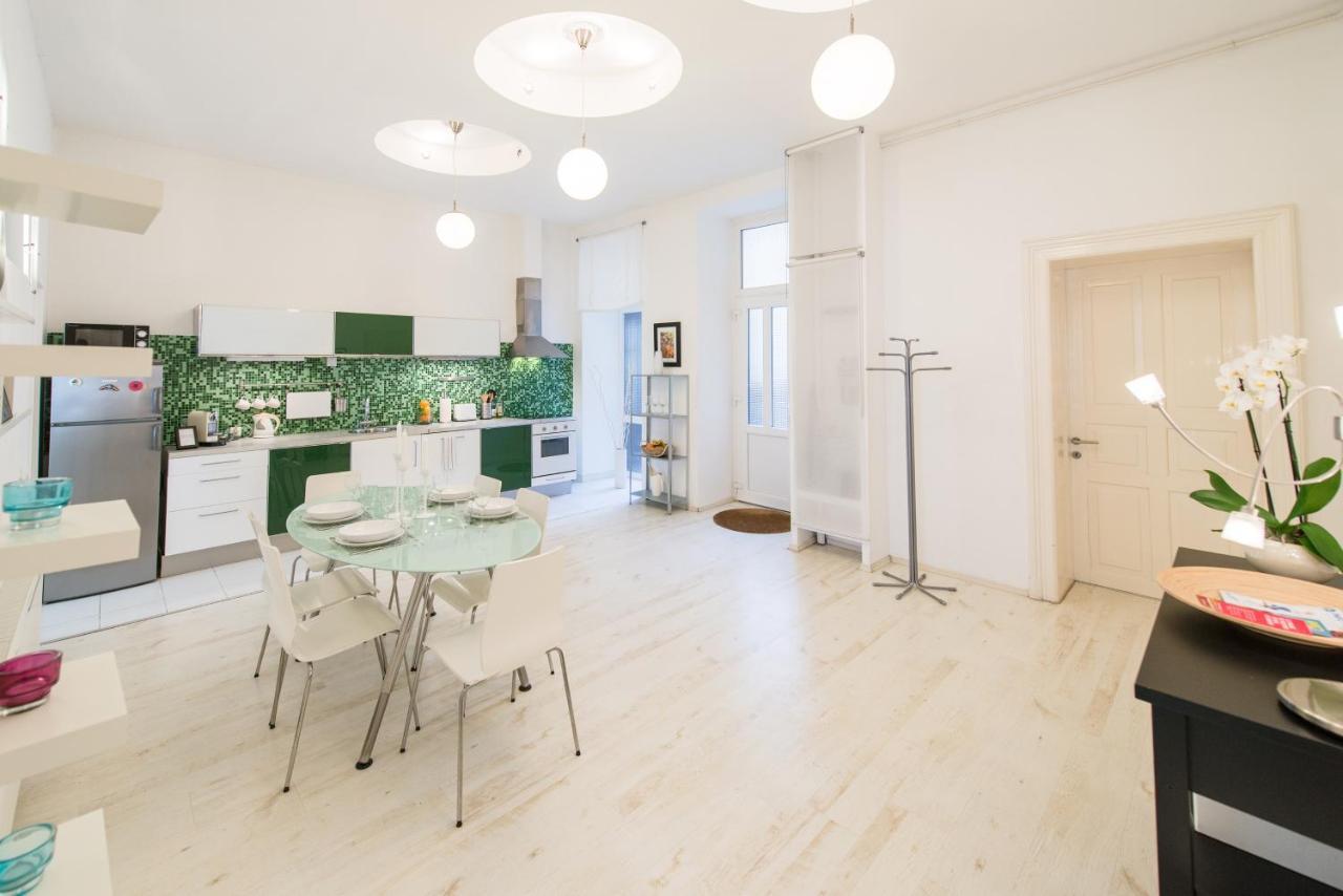 Venus Apartments - City Park I Budapest Eksteriør billede