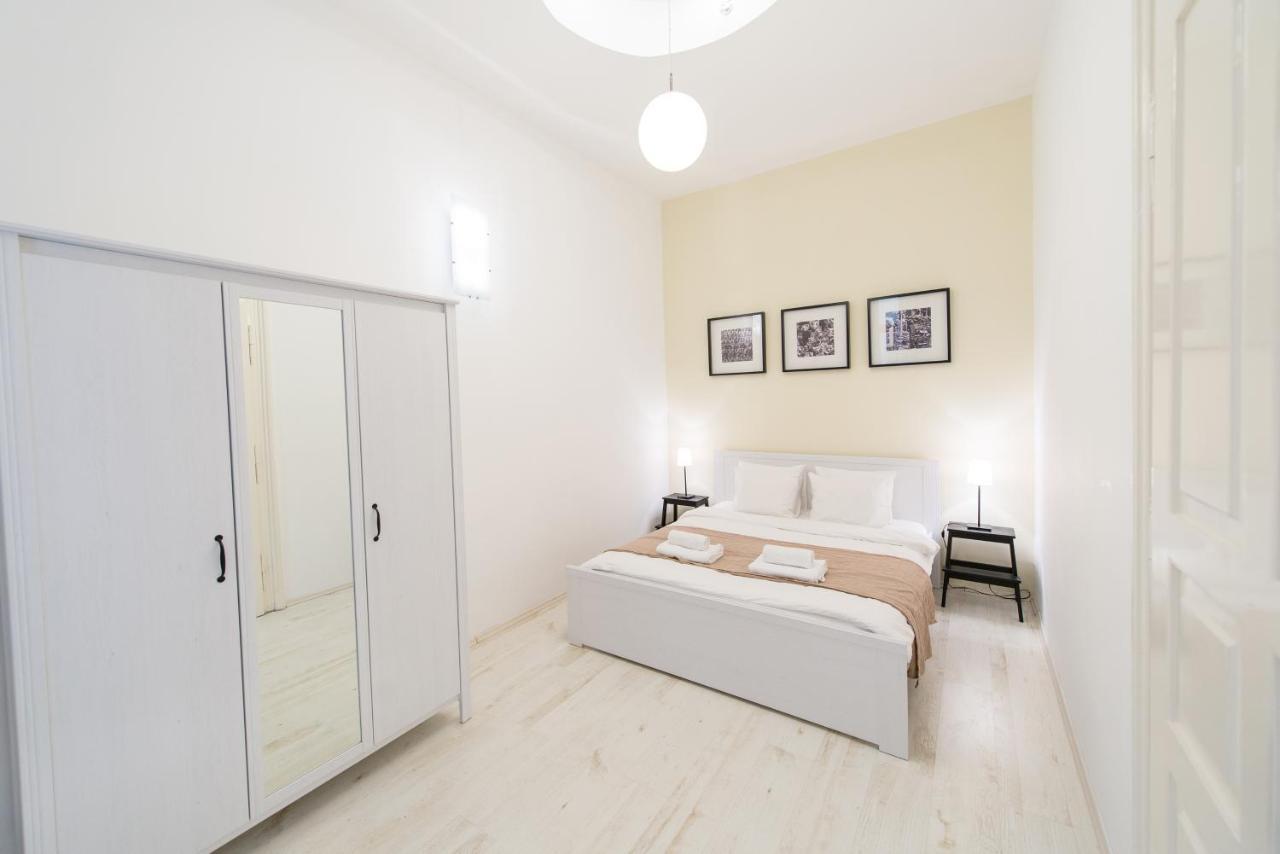 Venus Apartments - City Park I Budapest Eksteriør billede